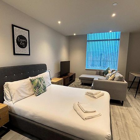 Modern Studio In Bracknell With Free Parking Kültér fotó